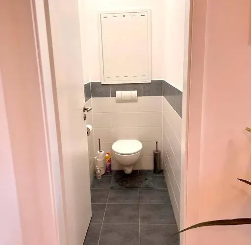 Amazing Large 2,5rooms With Terrace And Parking! * براتسيلافا