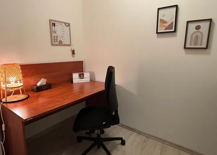 Amazing Large 2,5rooms With Terrace And Parking! アパート ブラチスラヴァ