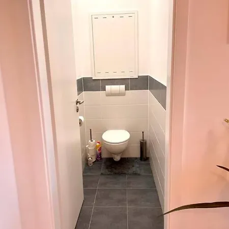 Amazing Large 2,5rooms With Terrace And Parking! * براتسيلافا