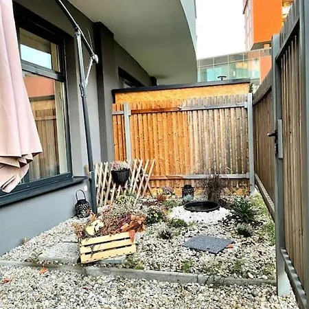 Amazing Large 2,5rooms With Terrace And Parking! *